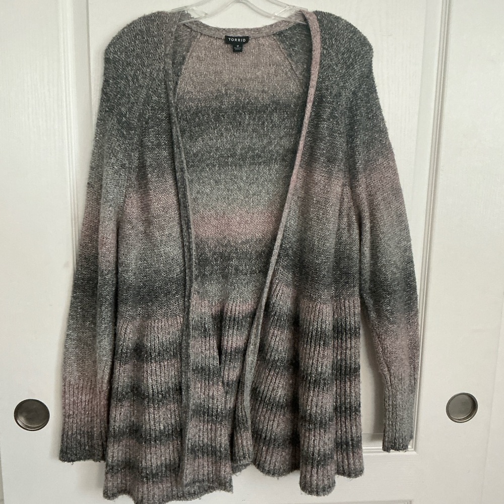 Torrid Plus Size 2 2X Gray and Pink‎ Gradient Cardigan Sweater Top